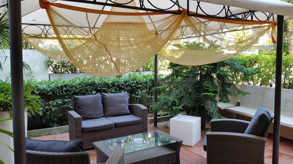 Hotel Beppe Rimini Exterior photo